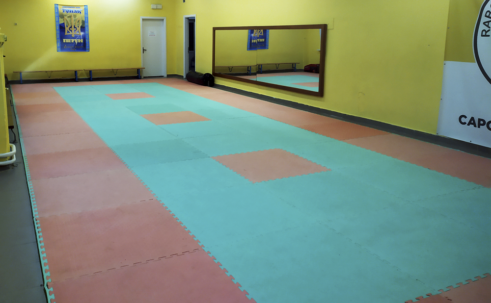 Спортивна зала вул. Григоренка, 21Б